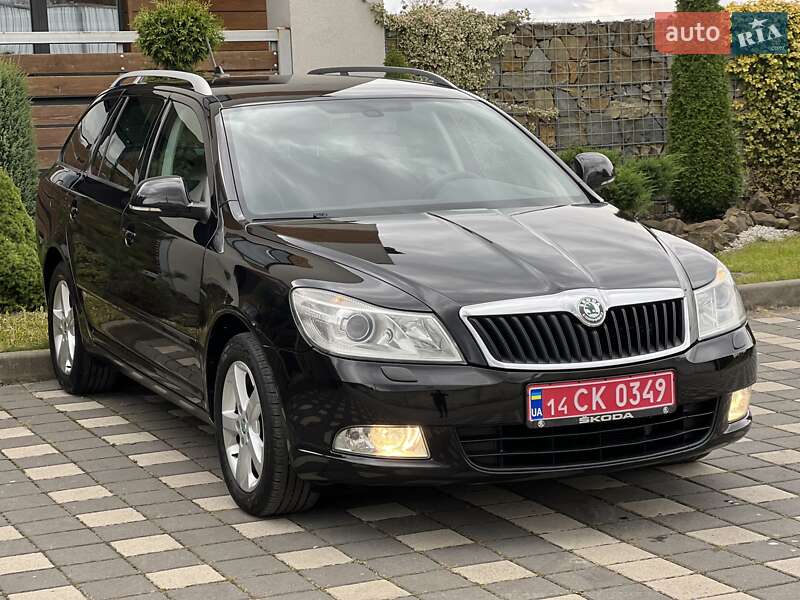 Универсал Skoda Octavia 2012 в Стрые