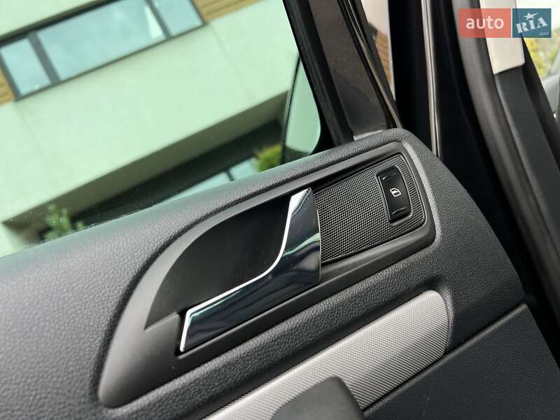 Универсал Skoda Octavia 2012 в Стрые