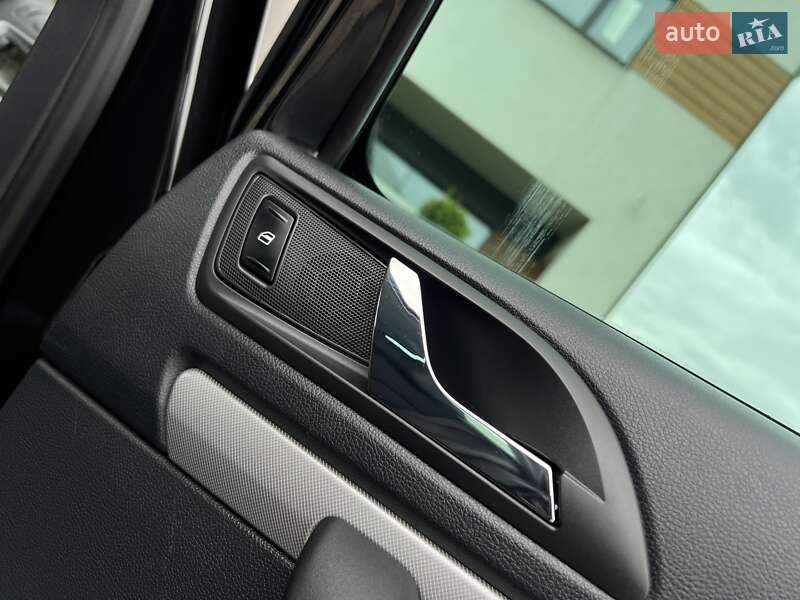 Универсал Skoda Octavia 2012 в Стрые