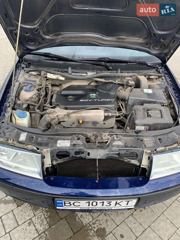 Лифтбек Skoda Octavia 2004 в Буске