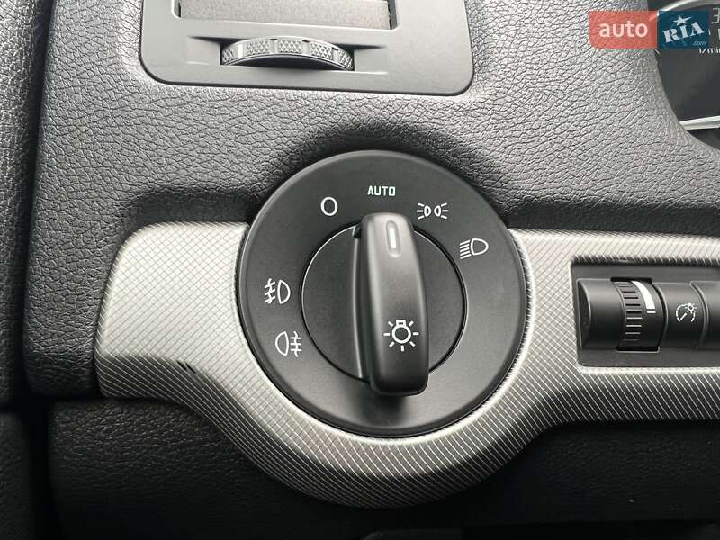 Универсал Skoda Octavia 2012 в Стрые