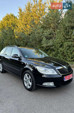 Универсал Skoda Octavia 2012 в 