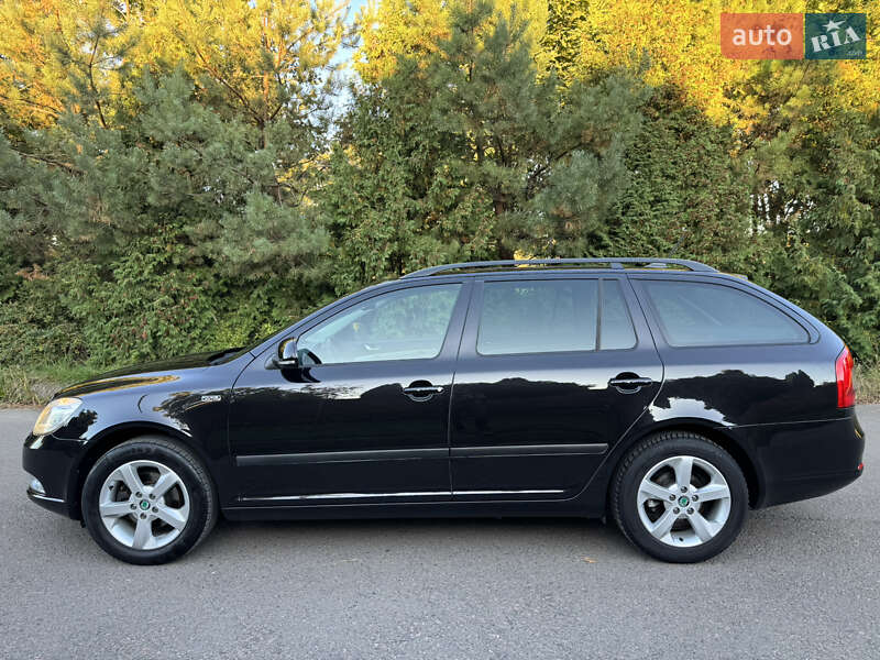 Универсал Skoda Octavia 2012 в Ровно