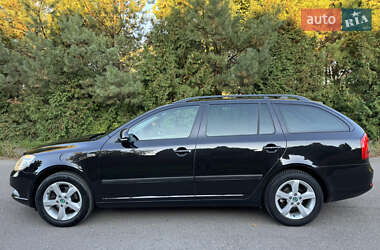 Универсал Skoda Octavia 2012 в 