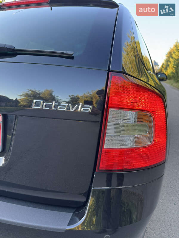 Универсал Skoda Octavia 2012 в Ровно