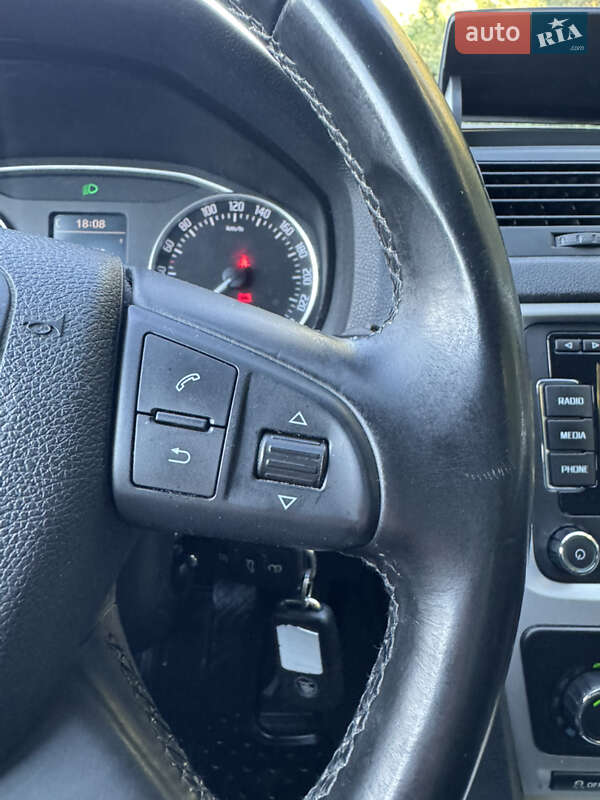 Универсал Skoda Octavia 2012 в Ровно