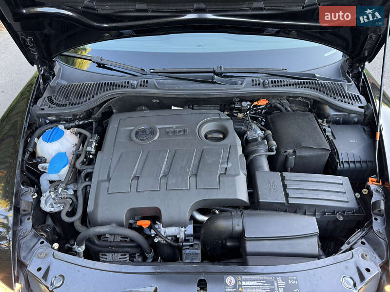 Универсал Skoda Octavia 2012 в Ровно