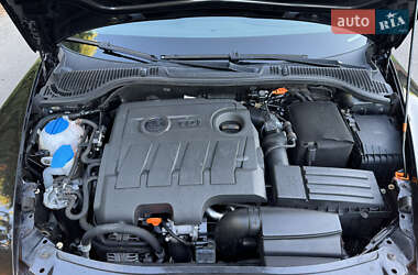 Универсал Skoda Octavia 2012 в 