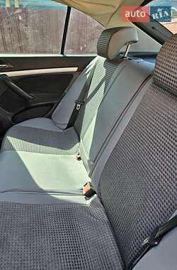 Лифтбек Skoda Octavia 2008 в 