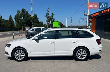 Универсал Skoda Octavia 2020 в 