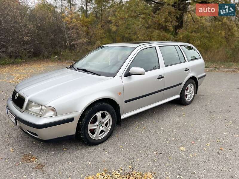 Skoda Octavia 2000
