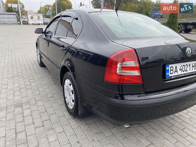 Лифтбек Skoda Octavia 2006 в Святопетровское