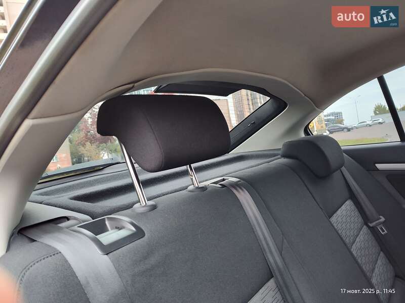Лифтбек Skoda Octavia 2011 в Черкассах фото 56 Лифтбек Skoda Octavia 2011 в Черкассах