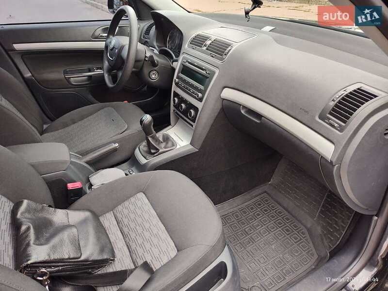 Лифтбек Skoda Octavia 2011 в Черкассах фото 59 Лифтбек Skoda Octavia 2011 в Черкассах