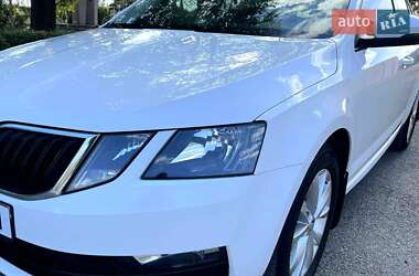 Лифтбек Skoda Octavia 2019 в Кривом Роге