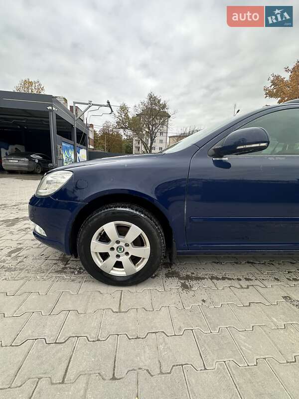 Skoda Octavia 2012 Skoda Octavia 2012