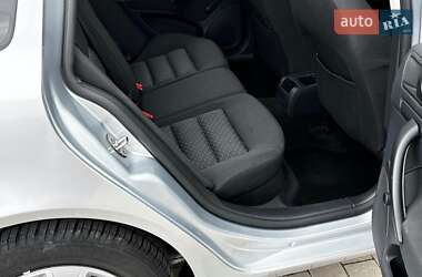 Универсал Skoda Octavia 2009 в 
