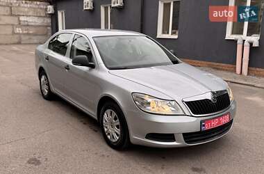 Лифтбек Skoda Octavia 2010 в 
