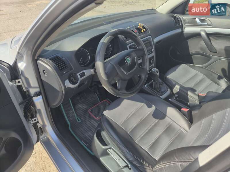 Универсал Skoda Octavia 2010 в Богуславе фото 9 Универсал Skoda Octavia 2010 в Богуславе