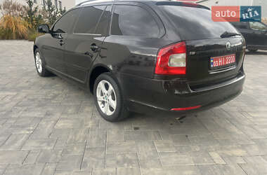 Универсал Skoda Octavia 2011 в 