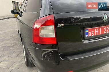 Универсал Skoda Octavia 2011 в 