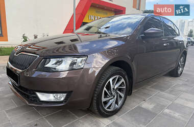 Лифтбек Skoda Octavia 2013 в 
