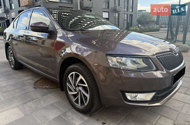 Лифтбек Skoda Octavia 2013 в 