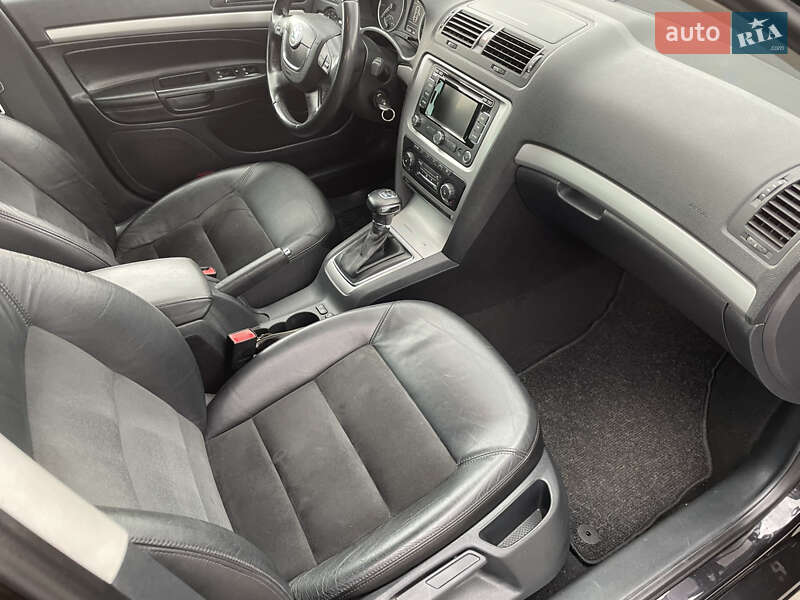 Універсал Skoda Octavia 2012 в Кропивницькому