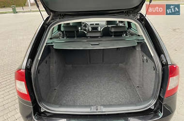 Универсал Skoda Octavia 2012 в 