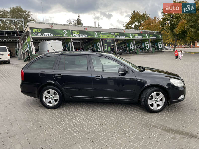 Універсал Skoda Octavia 2012 в Кропивницькому