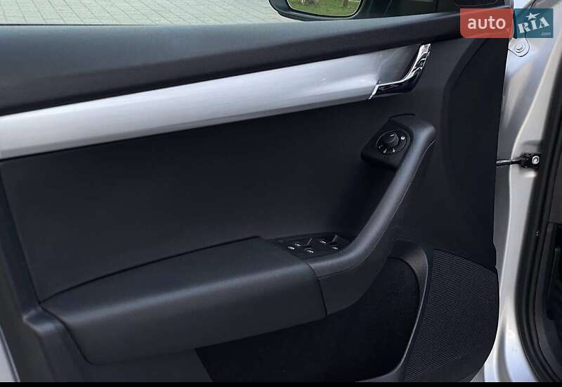 Универсал Skoda Octavia 2018 в Львове фото 13 Универсал Skoda Octavia 2018 в Львове