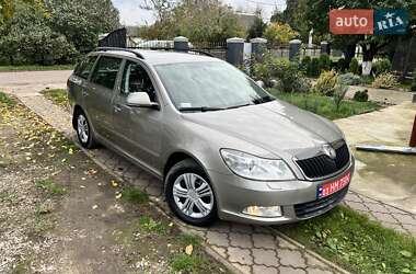Універсал Skoda Octavia 2010 в Луцьку
