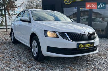 Лифтбек Skoda Octavia 2019 в Коломые