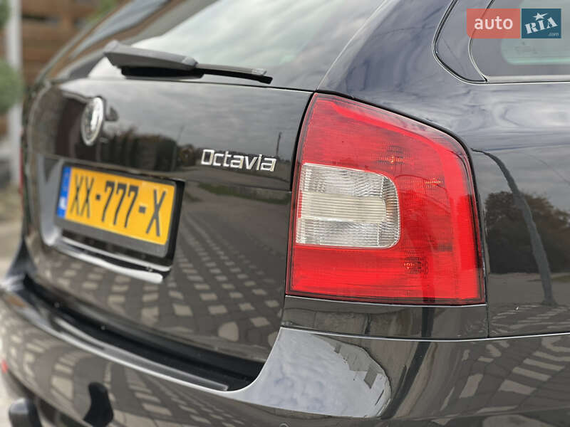 Универсал Skoda Octavia 2009 в Стрые