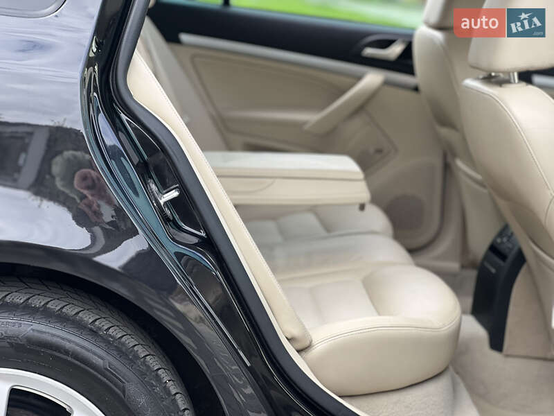 Универсал Skoda Octavia 2009 в Стрые