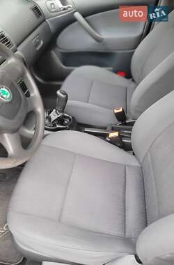 Лифтбек Skoda Octavia 2009 в 