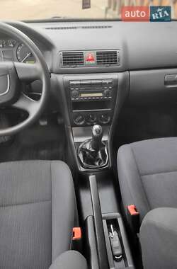Лифтбек Skoda Octavia 2009 в 
