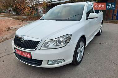 Универсал Skoda Octavia 2010 в 