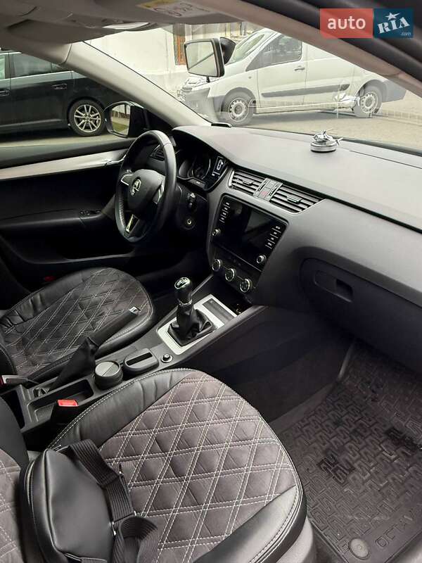 Лифтбек Skoda Octavia 2019 в Полтаве фото 2 Лифтбек Skoda Octavia 2019 в Полтаве