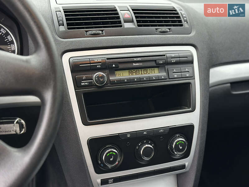 Универсал Skoda Octavia 2010 в Львове фото 10 Универсал Skoda Octavia 2010 в Львове
