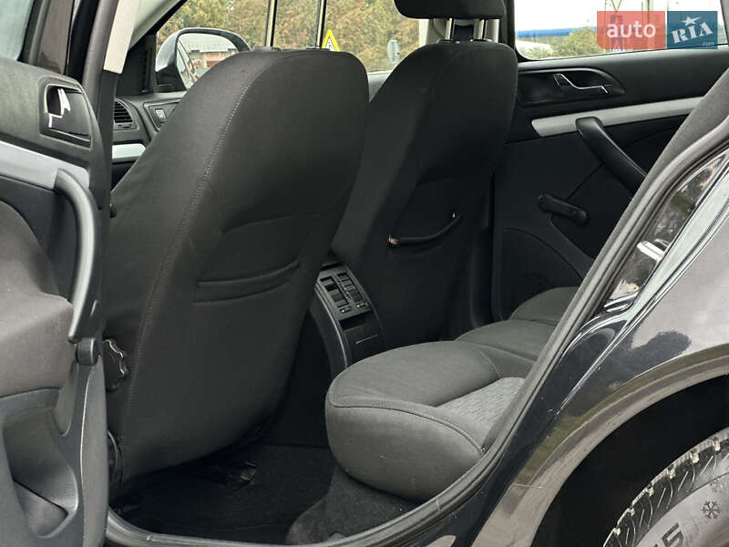 Универсал Skoda Octavia 2010 в Львове фото 27 Универсал Skoda Octavia 2010 в Львове