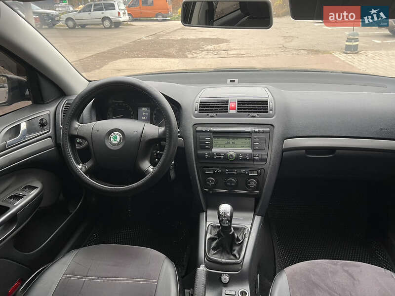Универсал Skoda Octavia 2006 в Сумах