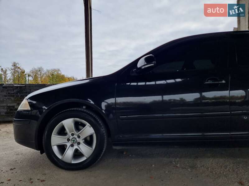 Лифтбек Skoda Octavia 2012 в Виннице