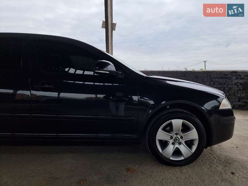 Лифтбек Skoda Octavia 2012 в Виннице