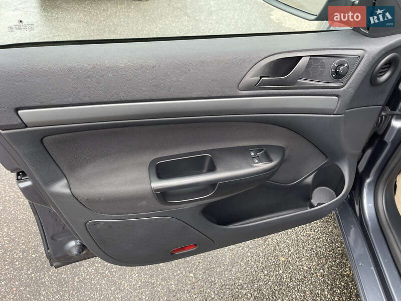 Лифтбек Skoda Octavia 2009 в Киеве