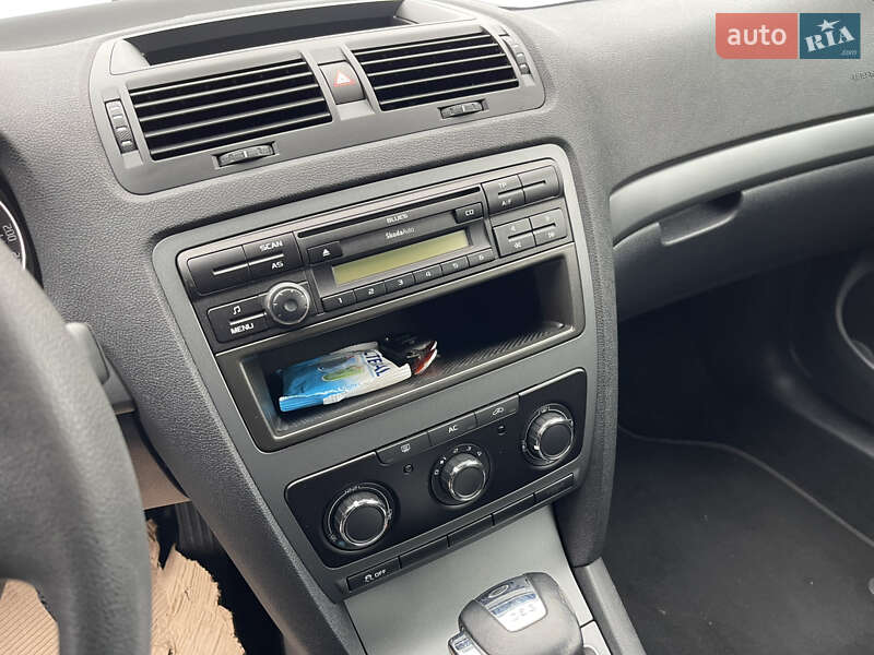 Лифтбек Skoda Octavia 2009 в Киеве