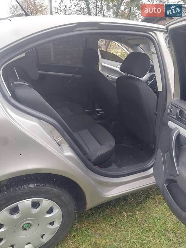 Лифтбек Skoda Octavia 2007 в Яремче фото 2 Лифтбек Skoda Octavia 2007 в Яремче