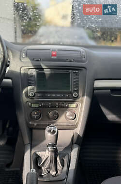 Лифтбек Skoda Octavia 2006 в 