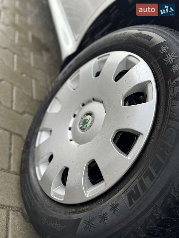 Універсал Skoda Octavia 2006 в Нововолинську