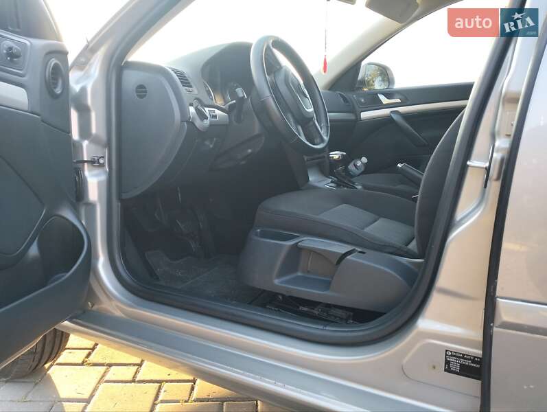 Ліфтбек Skoda Octavia 2011 в Миколаєві